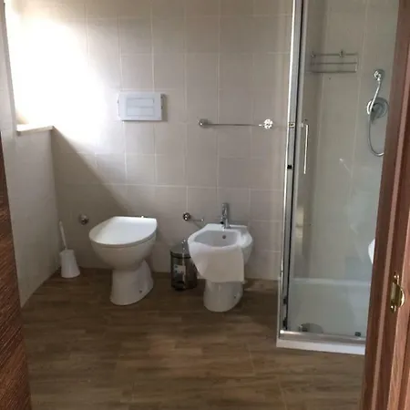 Rifugio Massafera 2 *